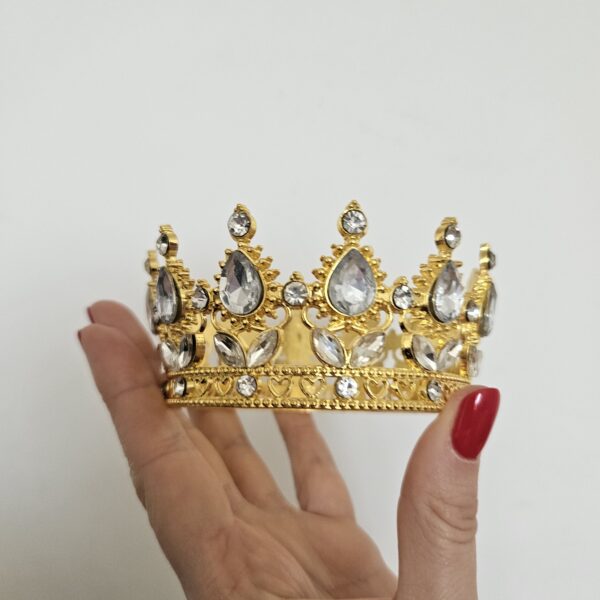 Корона золота з прозорим камінням👑 Діаметр 8см